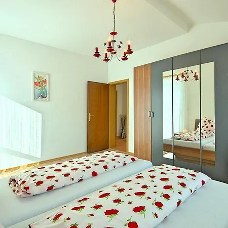 Apartamento Rosi Radmani