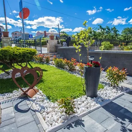 Rosi Apartman *